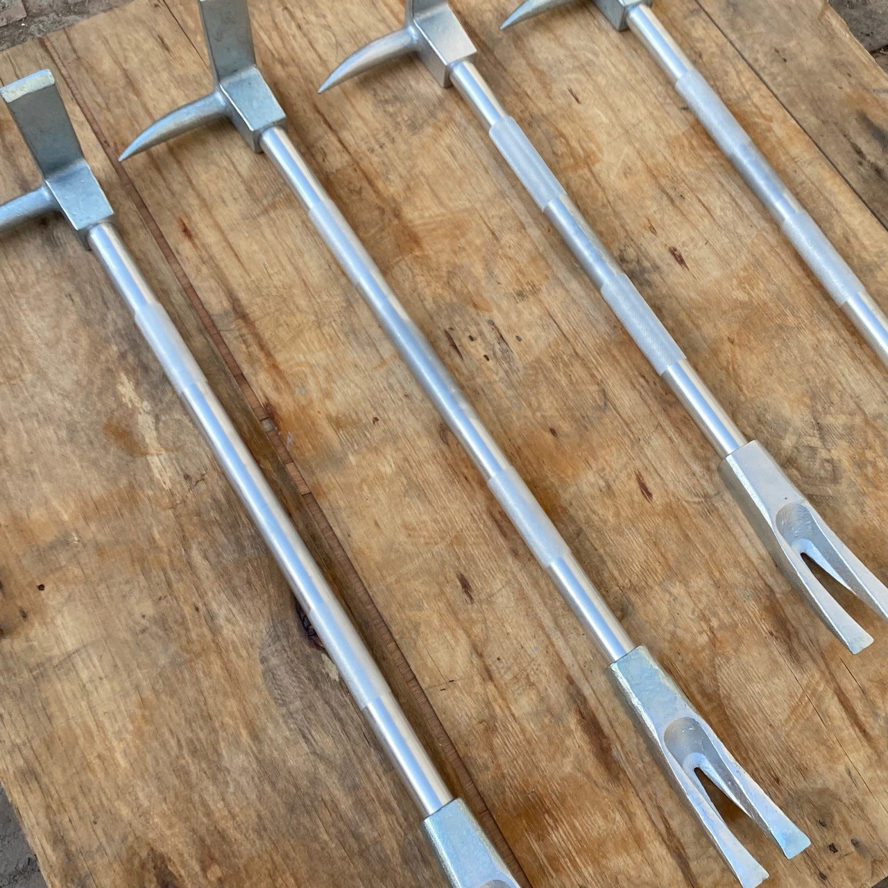 Wrecking Bar Fire Breaking Tool Carbon Steel Multifunctional